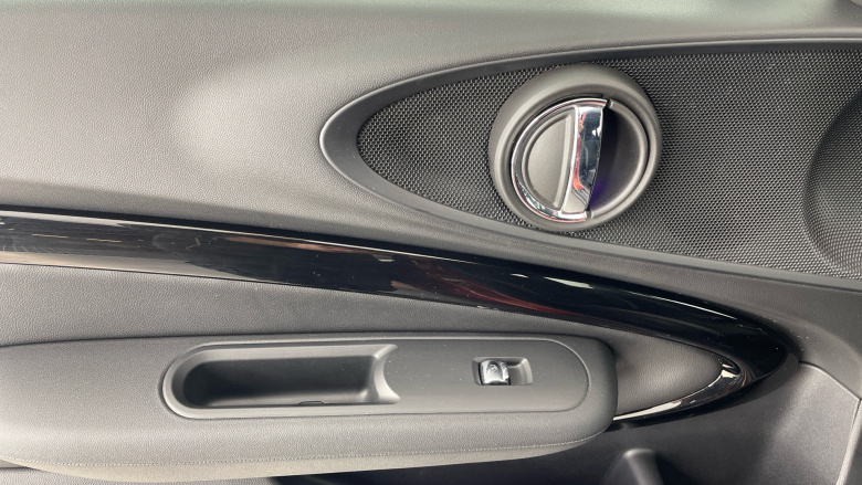 MINI Clubman 1.5 Cooper Sport 6dr Auto Petrol Estate